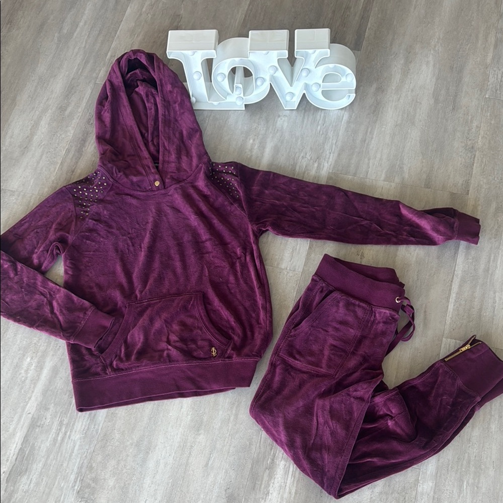Juicy Couture Velour Sweatshirt and Joggers Set